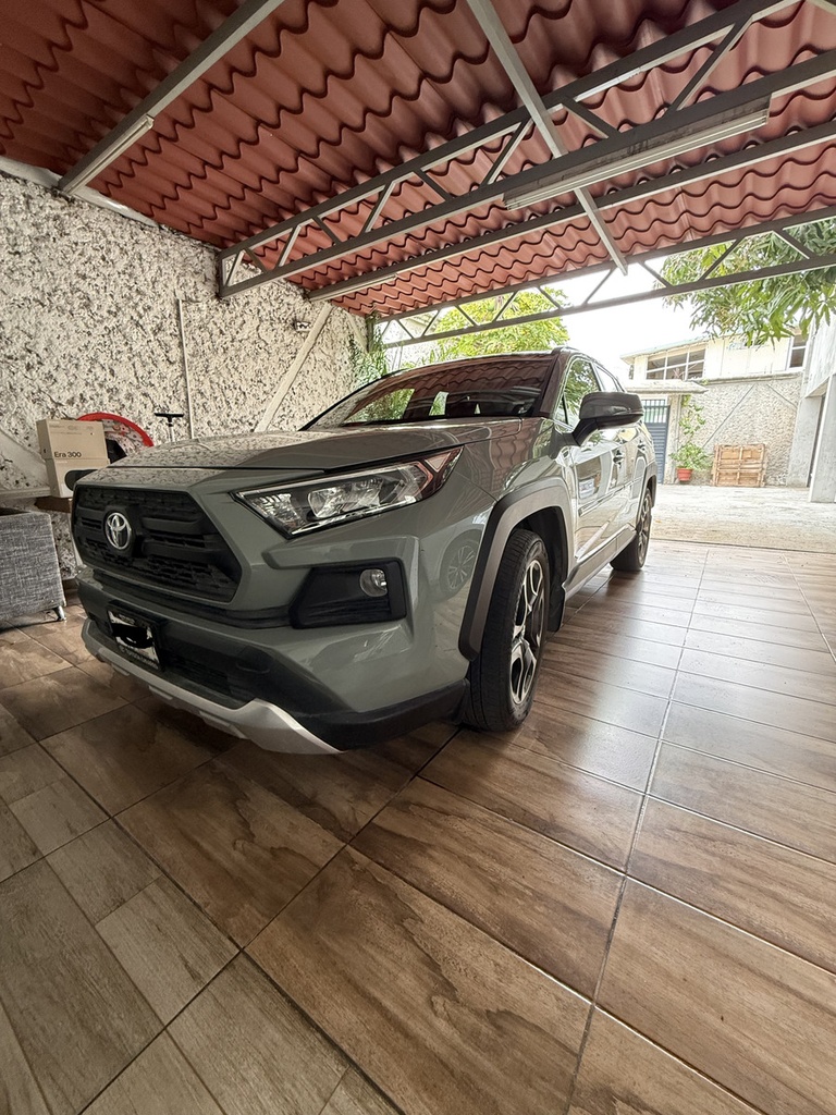 Toyota Rav4 2.5 Adventure 4wd At